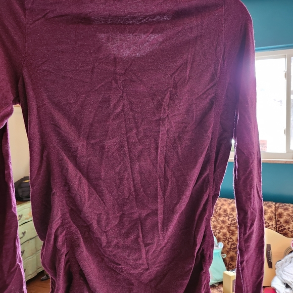 Fabletics Stretchy Ruched Top - Picture 4 of 5